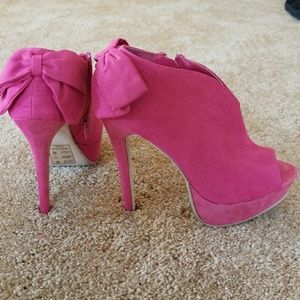 Pink Zip-Up Peep-Toe Heels w/ Bow Detail